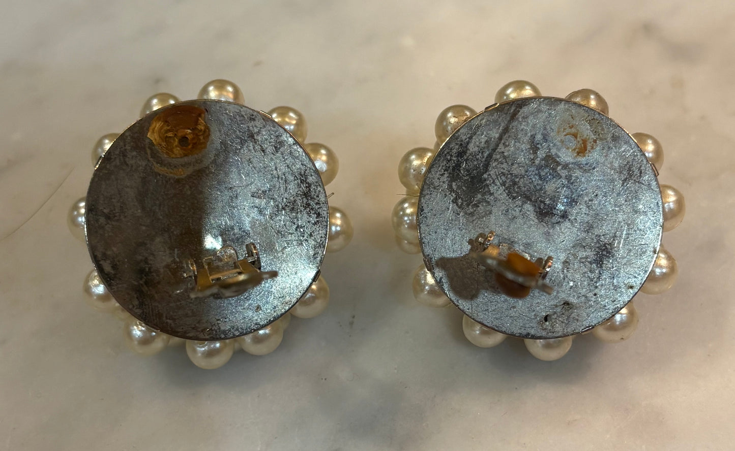 Vintage 1950s Pearl Wheel Clip On Earrings