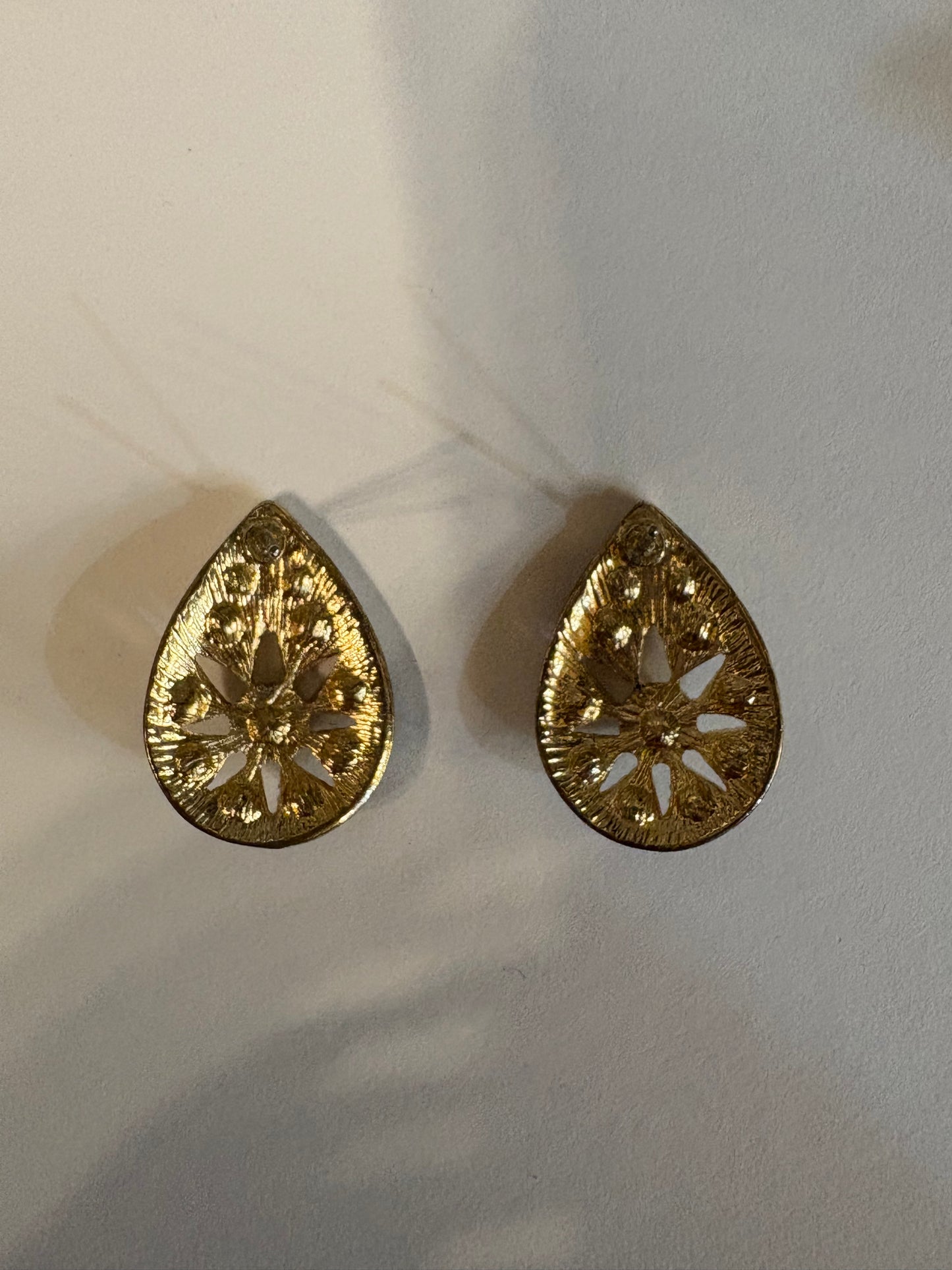 Vintage Teardrop Crystal Earrings