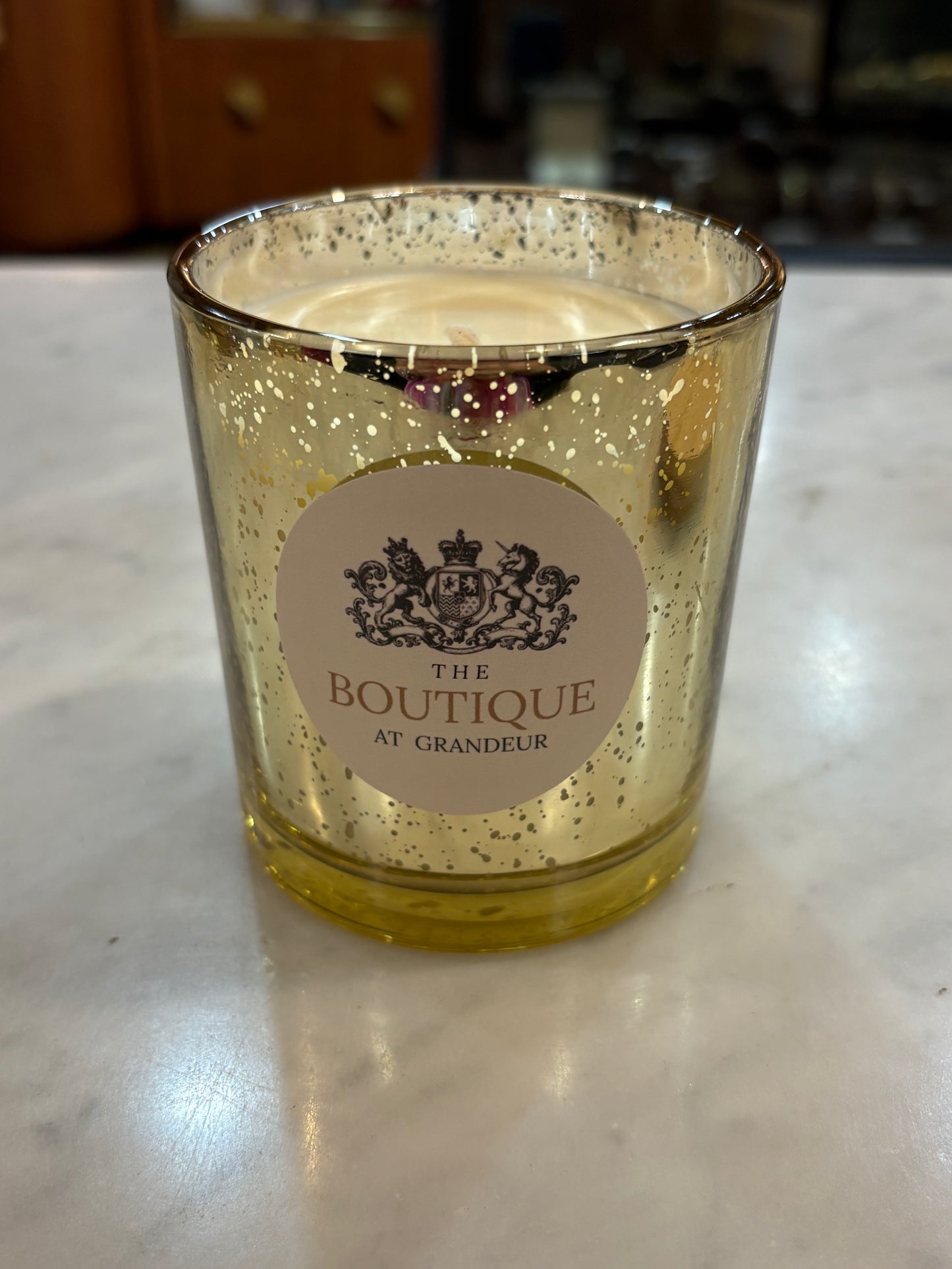 The Boutique At Grandeur X KADE 8oz Floral Candle