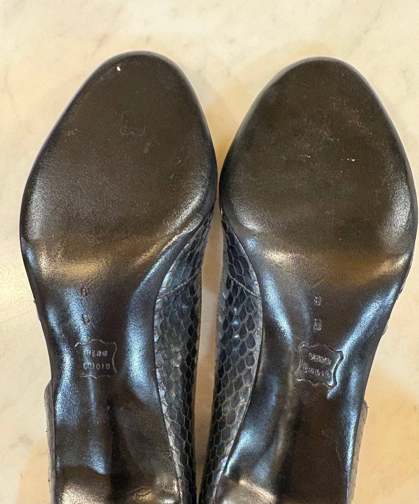Vintage 1980s Bruno Magli Metallic Snakeskin pumps (Size 7)