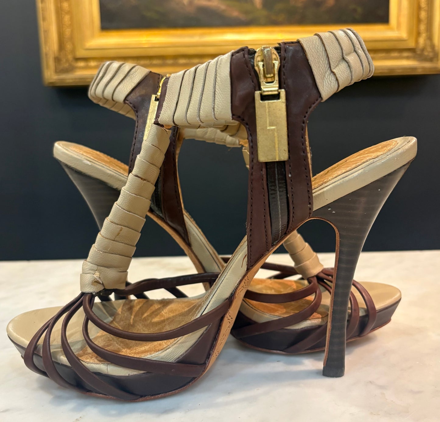Vintage LAMB Tan/Brown Heels (Size 9).