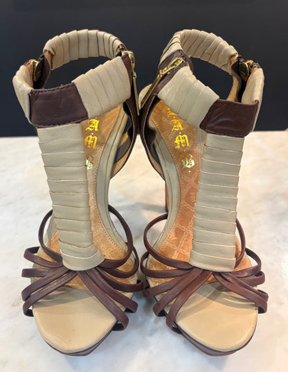 Vintage LAMB Tan/Brown Heels (Size 9).