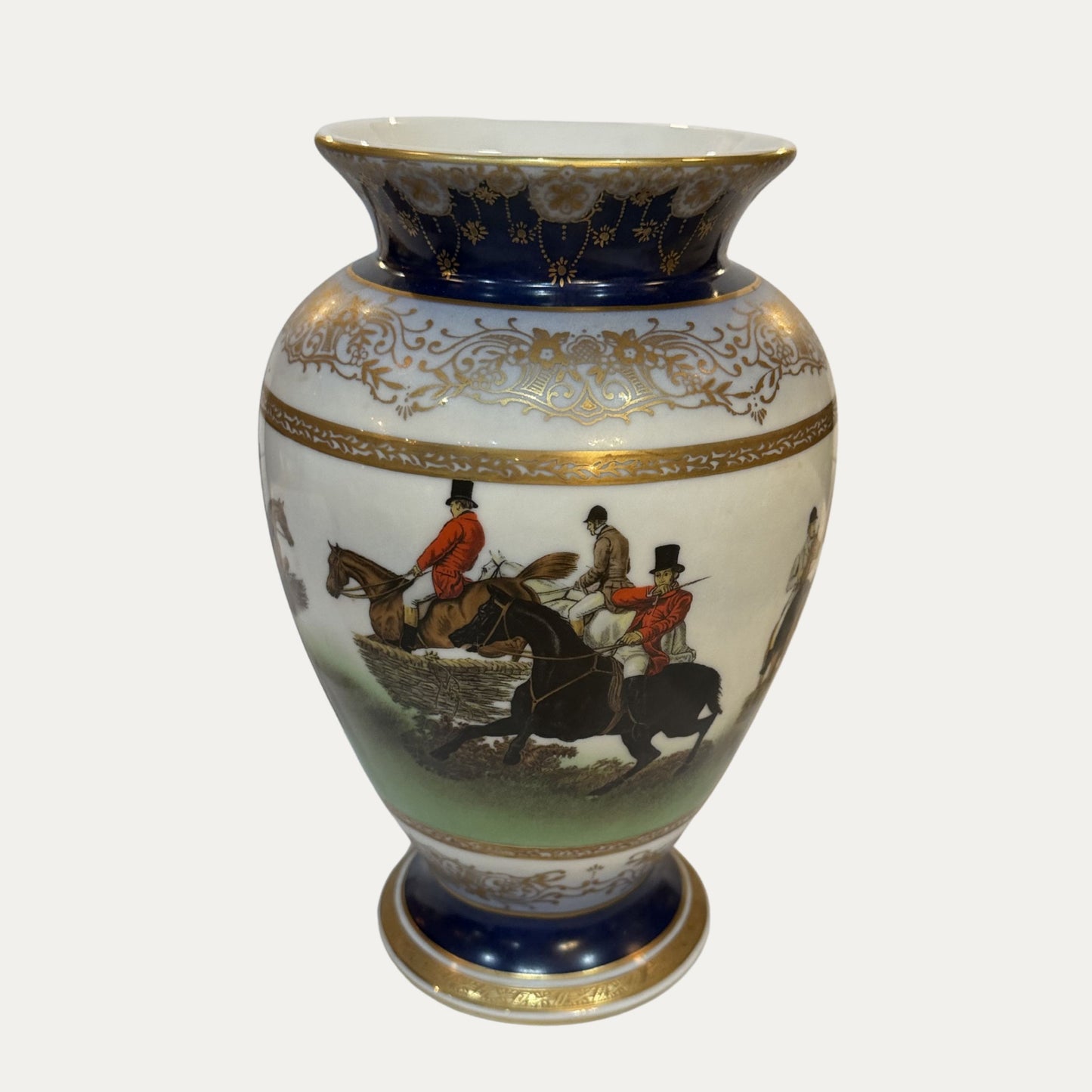 Vintage 20th Century Porcelain Limoges Hunt Scene Vase