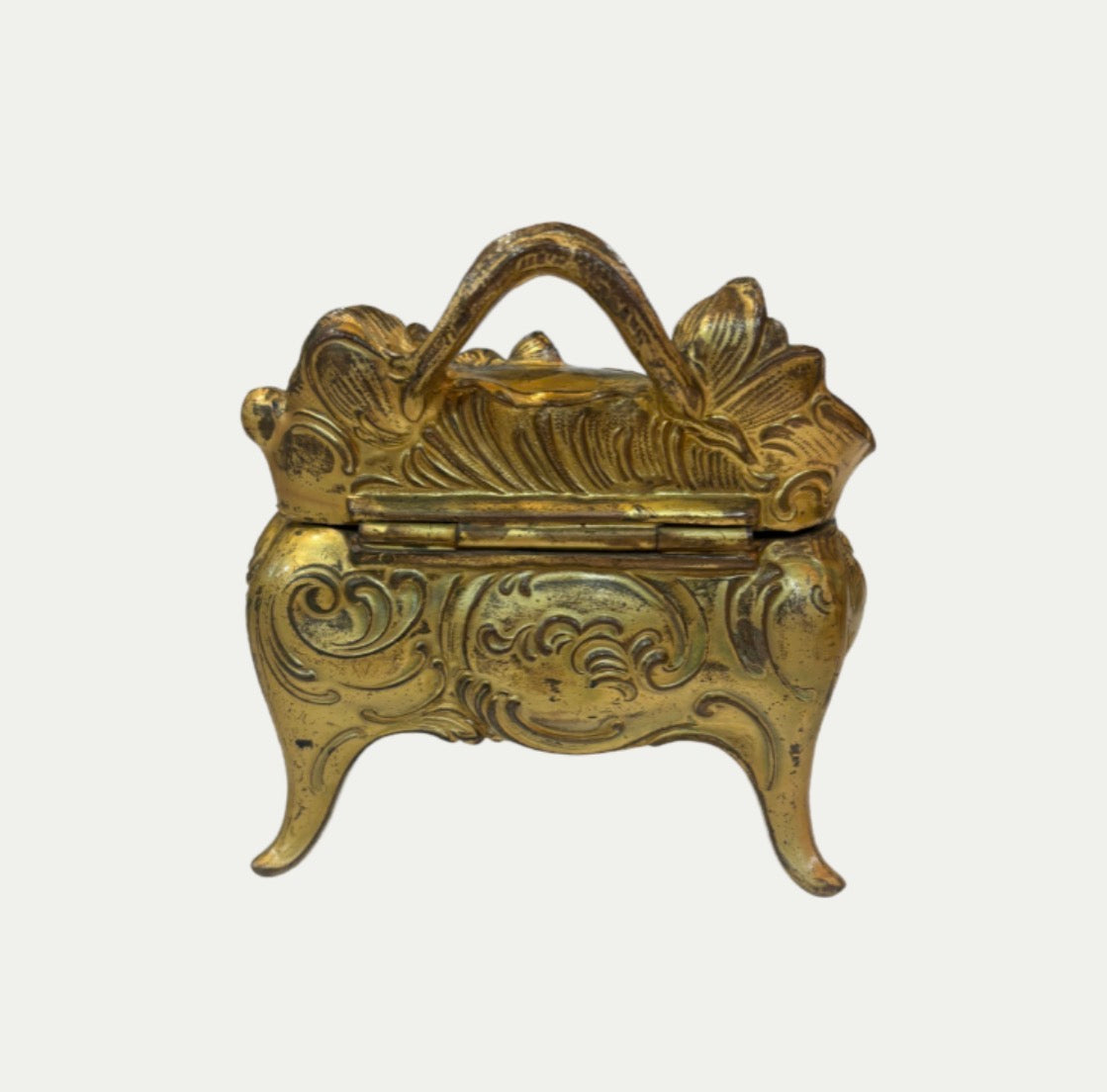 Grandeur X KADE Refillable Tuberose Scented Candle In Vintage Gilt Vessel
