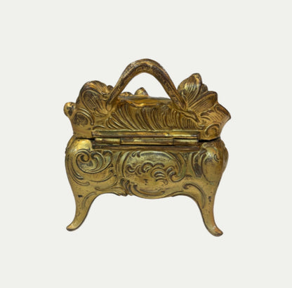 Grandeur X KADE Refillable Tuberose Scented Candle In Vintage Gilt Vessel