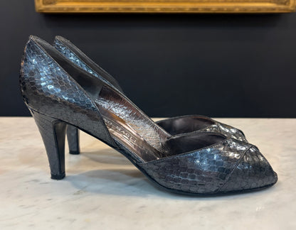 Vintage 1980s Bruno Magli Metallic Snakeskin pumps (Size 7)