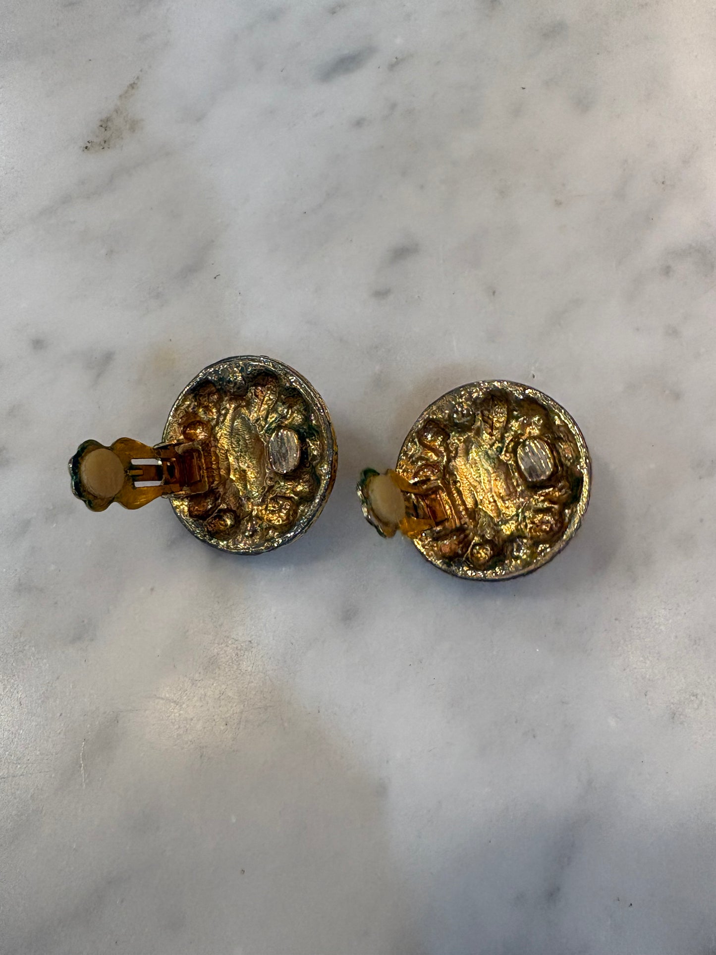 Vintage Shield Rhinestone And Crystal Clip Earrings
