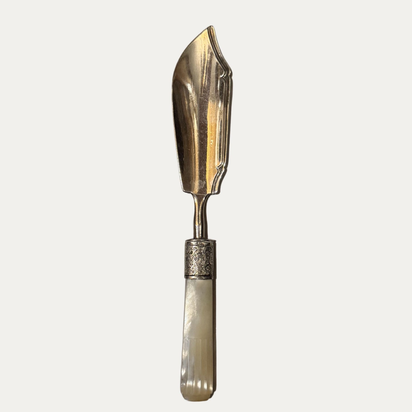 Antique Georgian Silver and Mother of Pearl Butter Knife