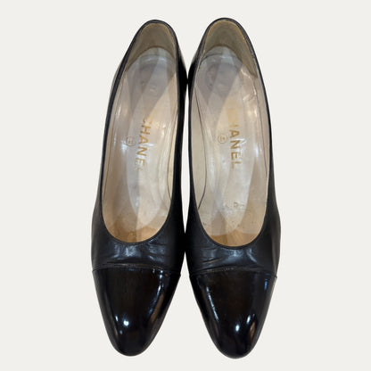 Vintage Chanel Patent Toe Pumps (Size 7)
